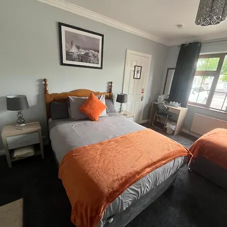 Bed & Breakfast Manorlodge 2*